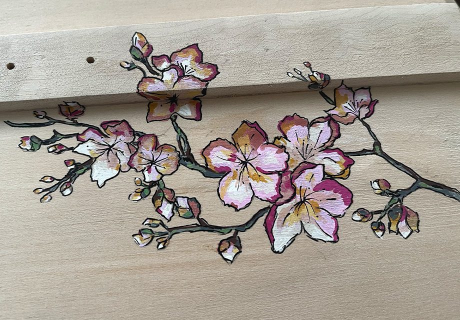 Custom decoration detail: carving, gold leaf or soundboard painting